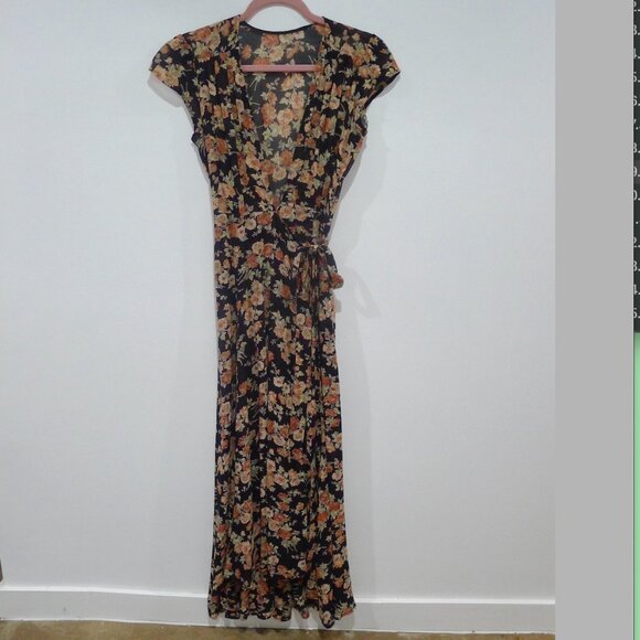Reformation Dresses & Skirts - Reformation floral maxi